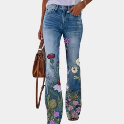 Broeken & Rokken Dames*Rosmunda - Zomerse damesjeans flare met knopen