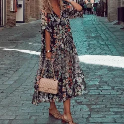 Jurken & Jumpsuits Dames*SABIHA - Elegante lange zomerjurk Zwart