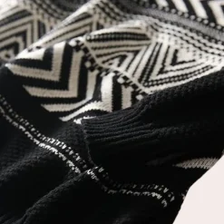 Truien & Vesten Dames*SABINA - Moderne Hoge Hals Trui voor Dames