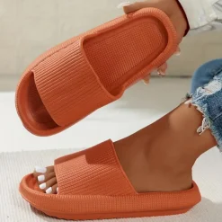 Damesschoenen*Senta - Stijlvolle zomerse pantoffels voor dames
