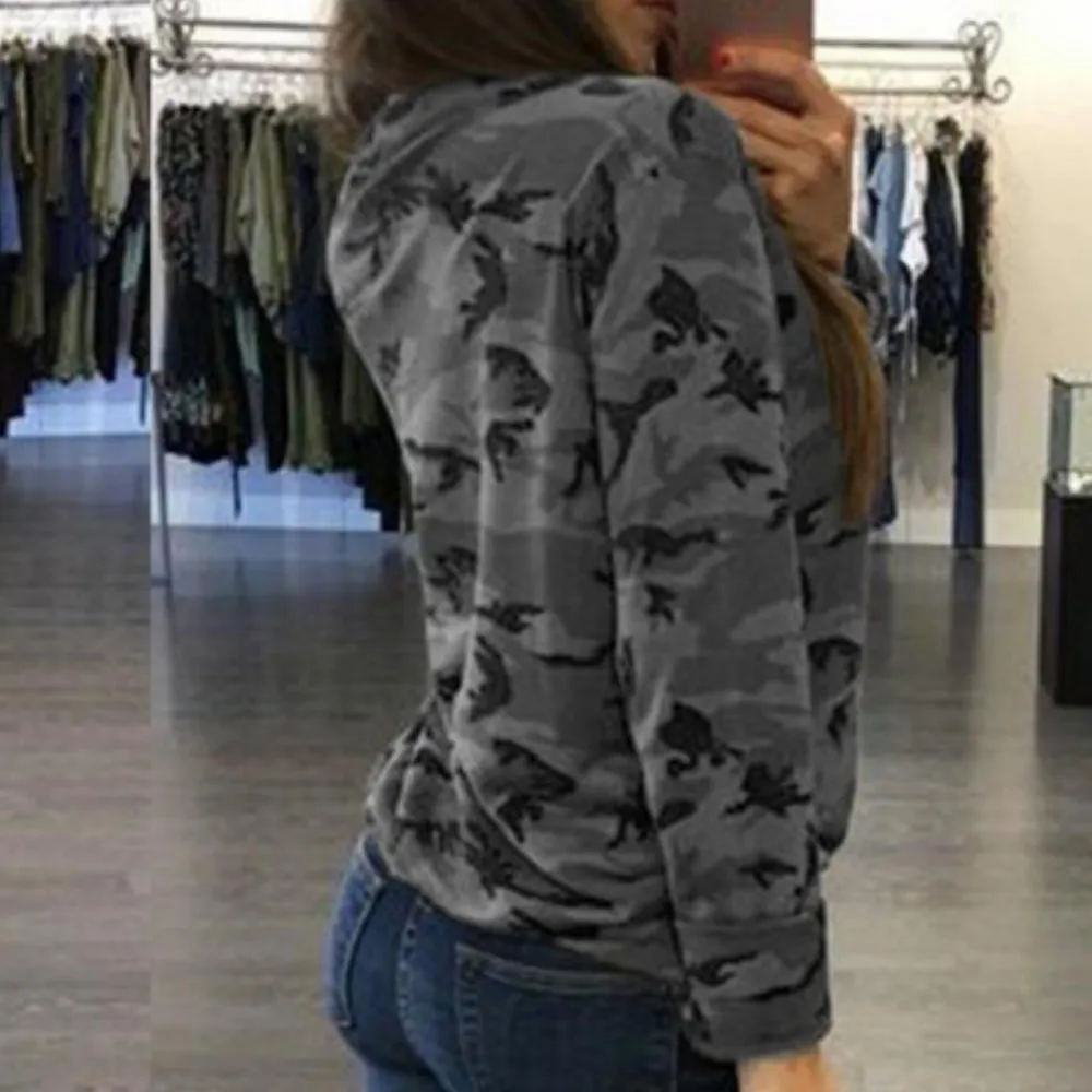 Truien & Vesten Dames*Sidonia - Stijlvol en Comfortabel Camouflage Zomersweatshirt