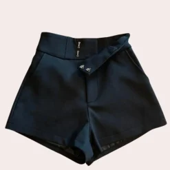 Broeken & Rokken Dames*Sigrid - Elegante zomershort voor dames