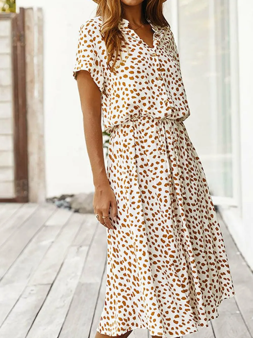 Jurken & Jumpsuits Dames*Skye - Gestippelde zomerjurk voor zonnige dagen