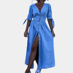 Jurken & Jumpsuits Dames*Stijlvolle zomerse damesjurk met knoopsluiting Lichtblauw