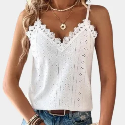 Topjes & Shirts Dames*Stijlvolle zomerse damestop met v-hals