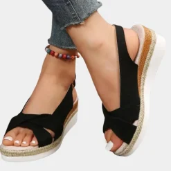 Damesschoenen*Stijlvolle zomerse sleehakken voor dames