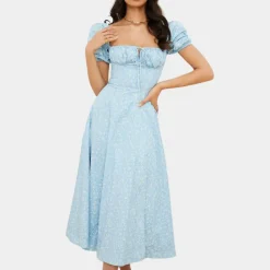 Jurken & Jumpsuits Dames*Sylvie - Zomerse gebloemde damesjurk met split