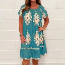 Jurken & Jumpsuits Dames*Ulana - Elegante Midi-jurk voor dames - Zomerse Stijl