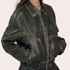 Jassen Dames*Ursuline - Klassiek damesjasje met luxe strikdetail voor de zomer