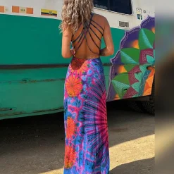 Jurken & Jumpsuits Dames*VICTOIRE - Rugloos zomerjurkje met bandjes voor de lente en zomer