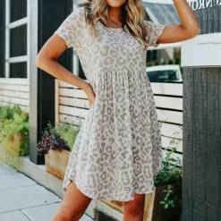 Jurken & Jumpsuits Dames*VIRPI - Stijlvolle zomer mini-jurk