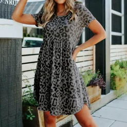 Jurken & Jumpsuits Dames*VIRPI - Stijlvolle zomer mini-jurk