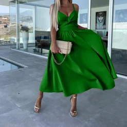 Jurken & Jumpsuits Dames*VITA - Modieuze zomerse midi-jurk