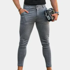 Broeken Heren*Zlatko - Gestreepte en rekbare chino-broeken voor heren - Zomerse stijl Lichtgrijs