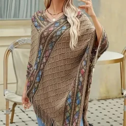 Truien & Vesten Dames*ZOI - Boho Poncho voor dames met trendy V-hals, perfect voor de zomer